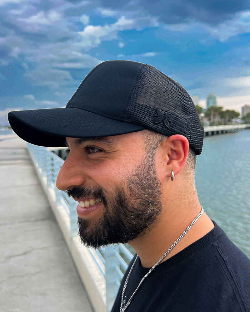 Gorra Trucker "I'm from Colombia" | Negra con Malla medida ajustable - Rustiko