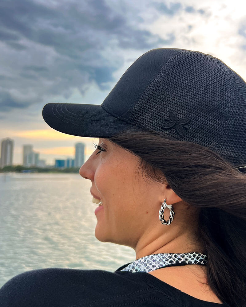 Gorra Trucker "I'm from Colombia" | Negra con Malla medida ajustable - Rustiko