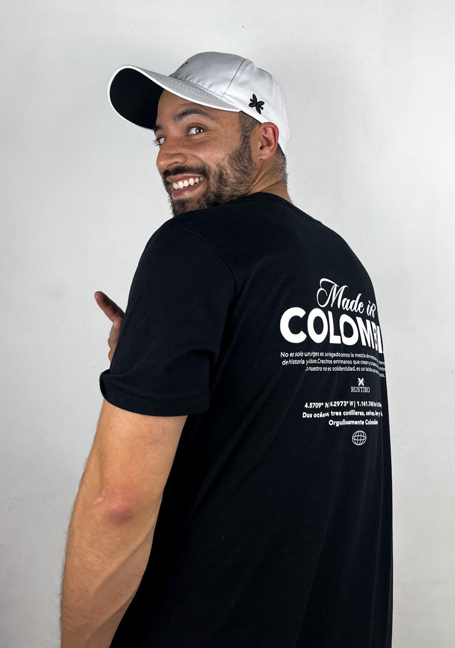 Made in Colombia | Camiseta Unisex - Rustiko