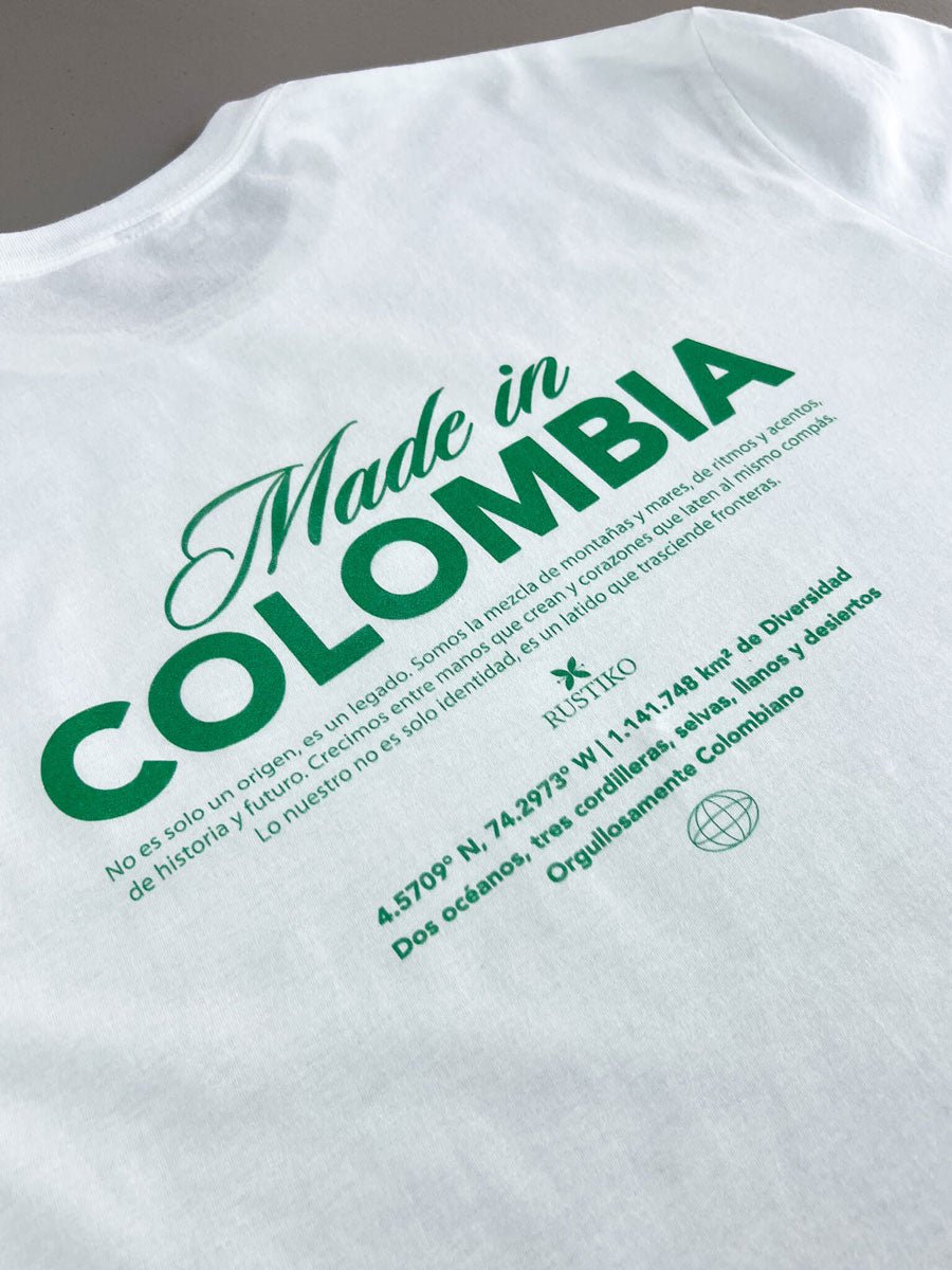 Made in Colombia | Camiseta Unisex - Rustiko
