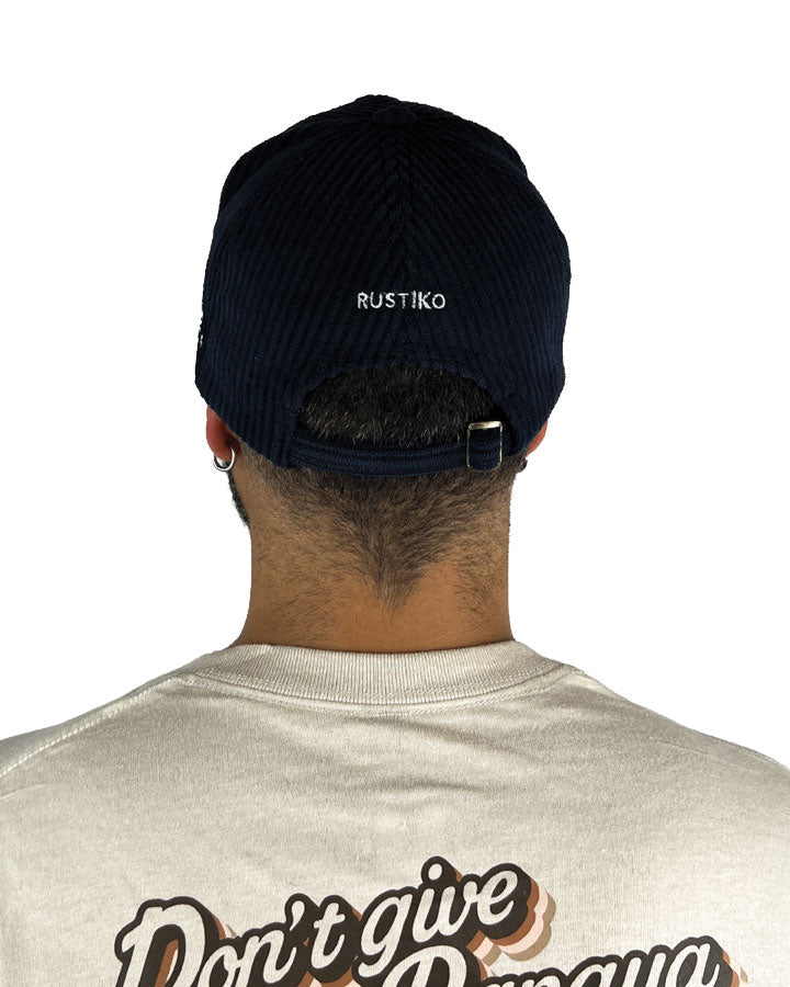 El amor Colombiano | Gorra azul de Pana con Visera Redonda - Rustiko