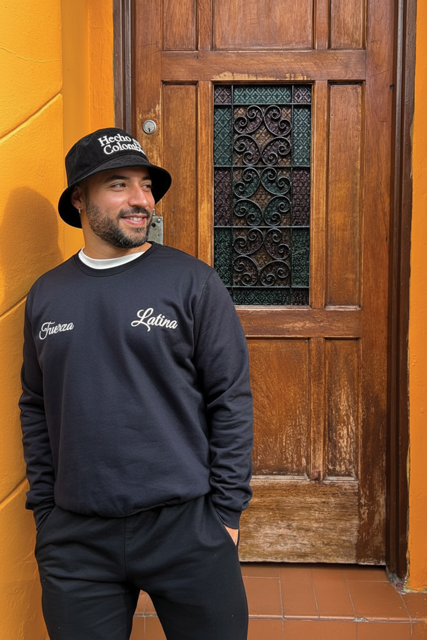 Hecho en colombia | Bucket Hat corduroy negro