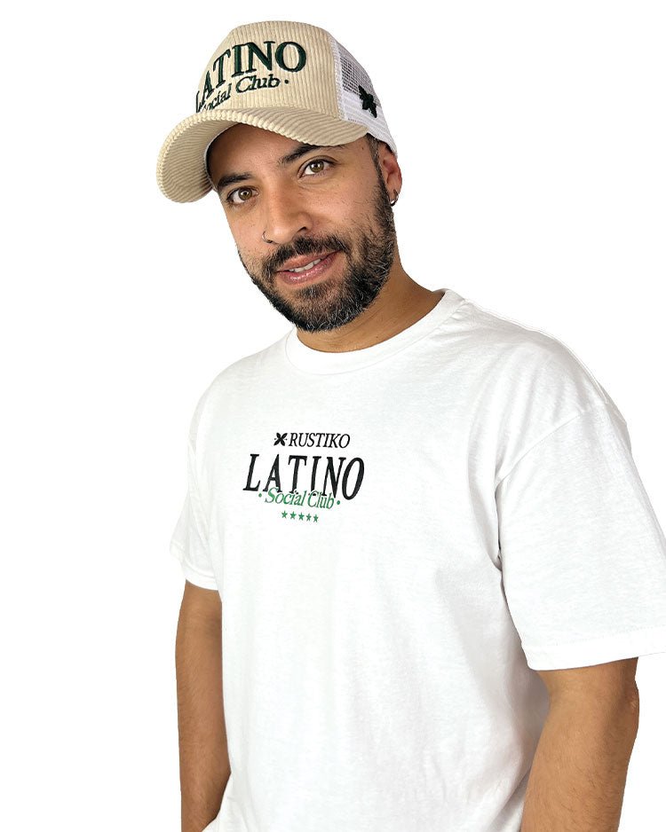 Latino Social Club "Relieve" | Camiseta Algodón Peinado Premium Unisex - Rustiko