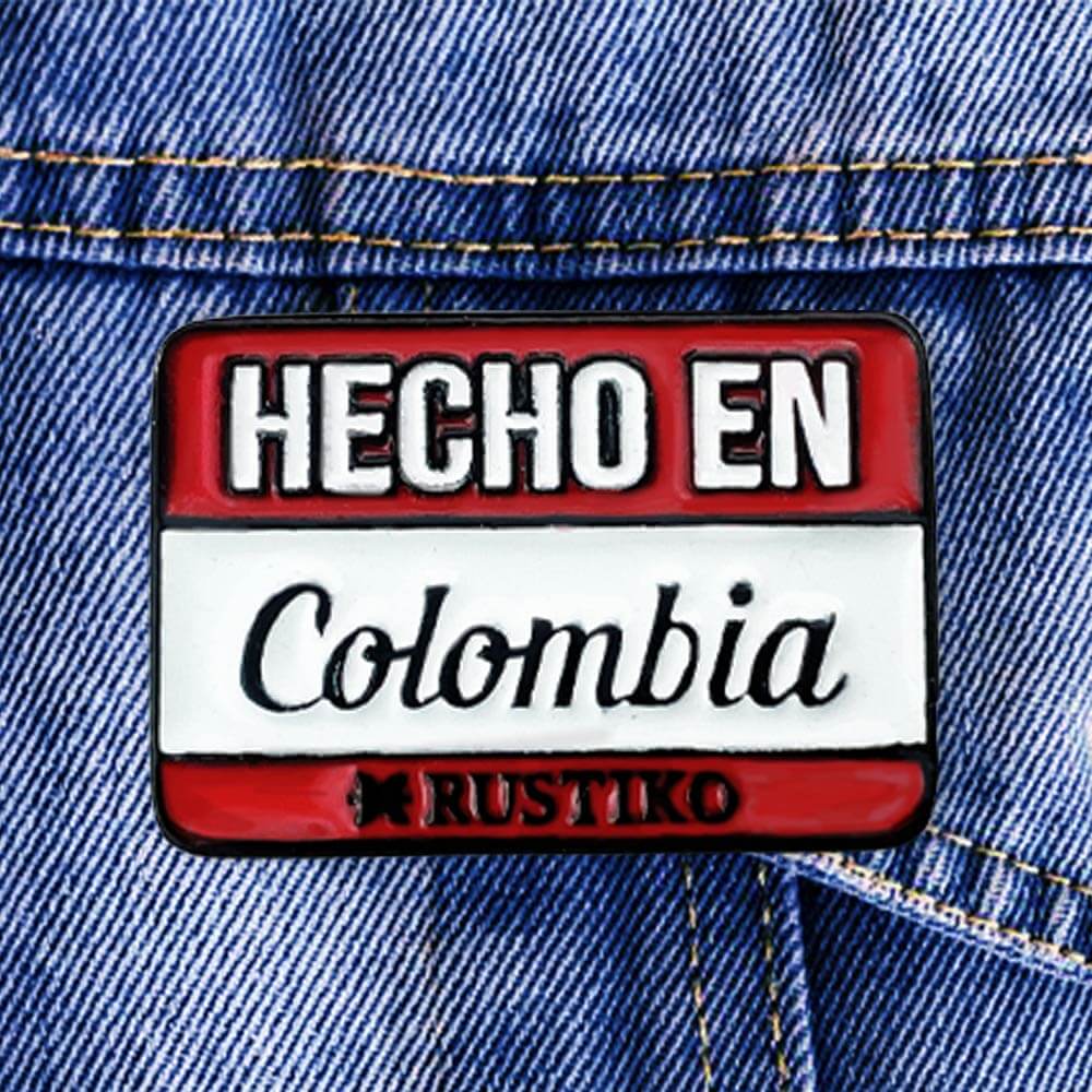 Pin Hecho en Colombia | Rustiko - Rustiko
