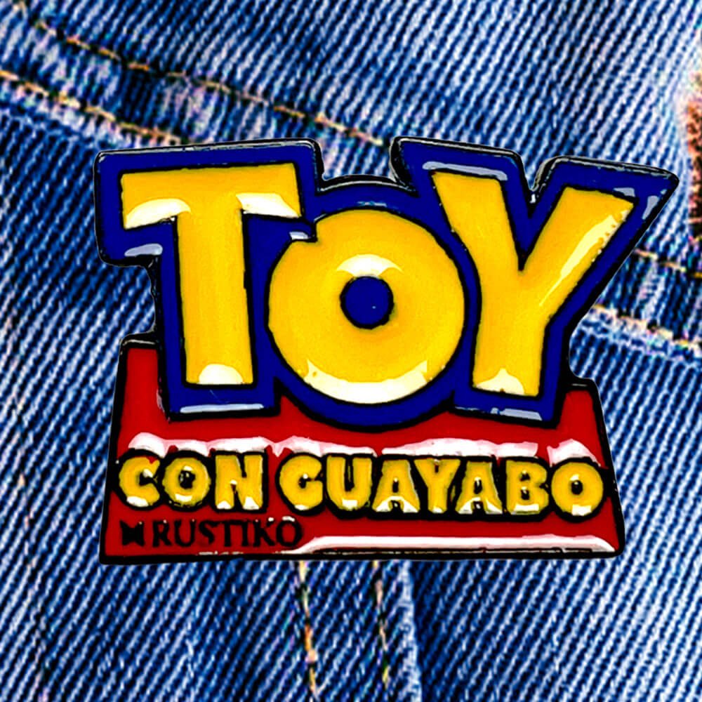 Pin Toy Con Guayabo | Rustiko - Rustiko